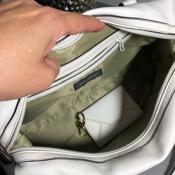 Nine west handbags - Picture 7 of 8